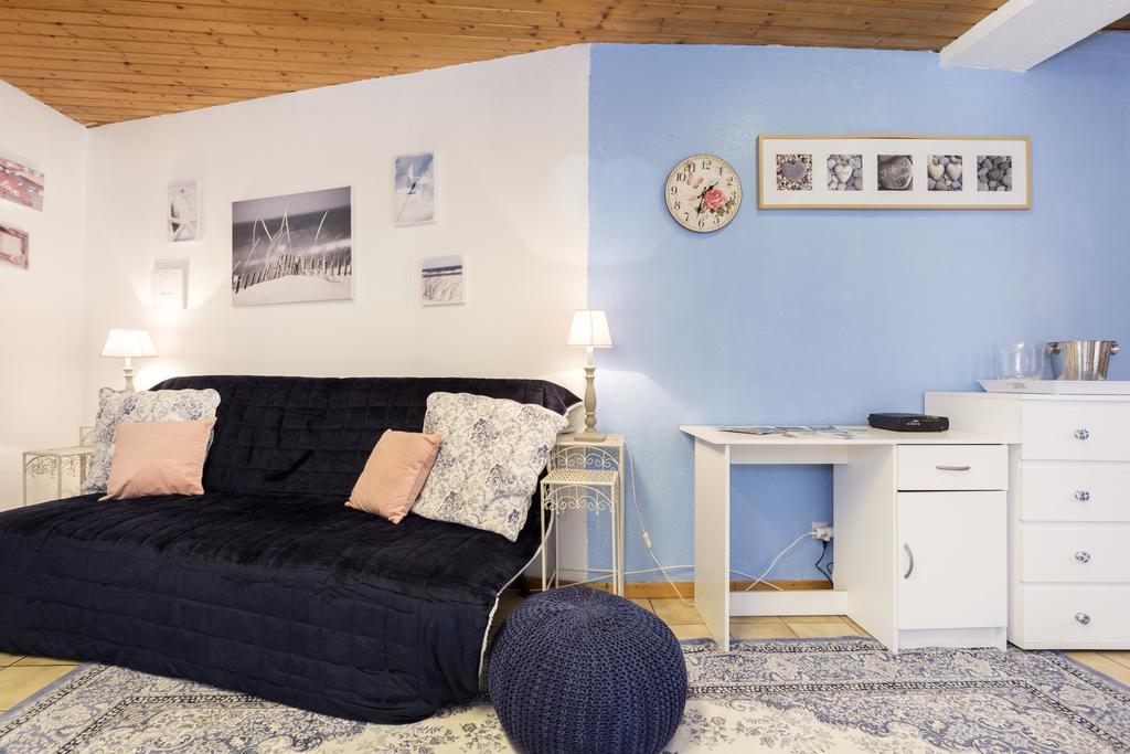 Romantic Studio Center Colmar Room photo